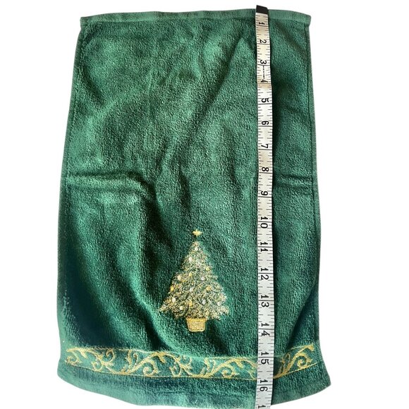 Cannon & St. Nicholaus Christmas Hand Towels With Embroidered Heart & Tree Desig - Picture 8 of 16